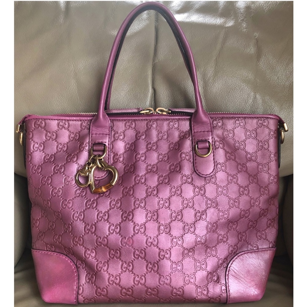 Authentic Gucci Guccissima Metallic Pink Leather Tote Bag with Heart Decoration